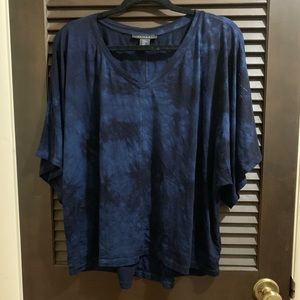 Tahari Blue tie dyed top